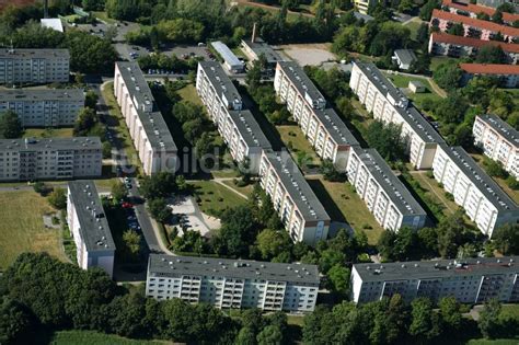 Meerane Von Oben Plattenbau Hochhaus Wohnsiedlung Entlang Der