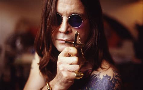 Ozzy Osbourne Ordinary Man Mit Elton John Und V F R Sein Album