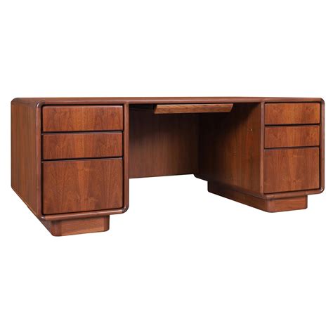 Danish Mid Century Modern Rosewood Executive Desk At 1stDibs