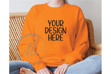 Gildan 18000 Orange Mockup 18 Illustration Par MockupStore Creative