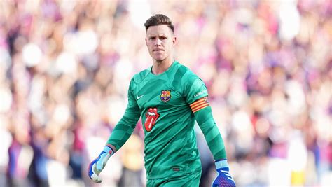 Un problema menos para Xavi Ter Stegen esquiva una lesión