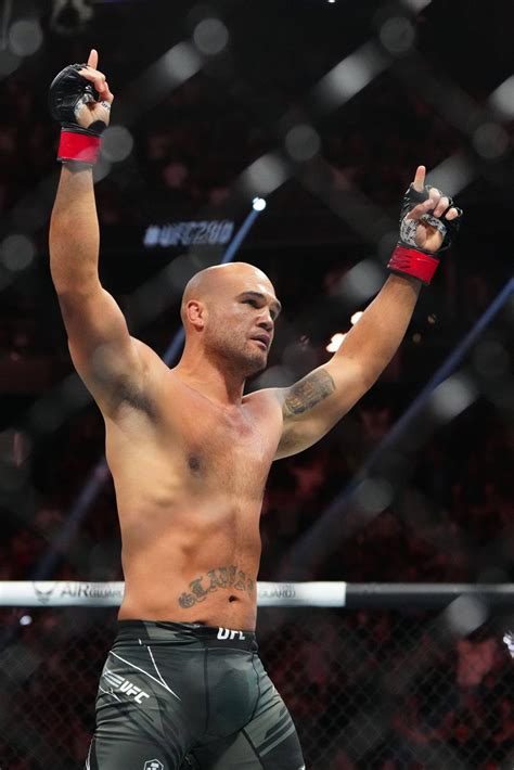 UFC 290 Robbie Lawler Gets 38 Second KO In Last Ever Fight