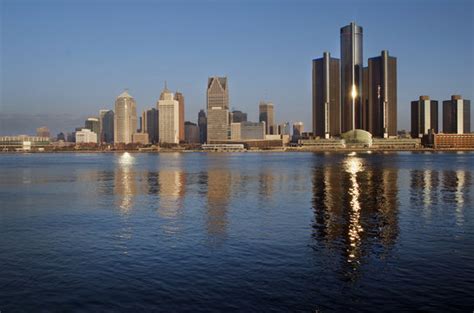 Detroit Skyline Sunrise Images – Browse 307 Stock Photos, Vectors, and ...