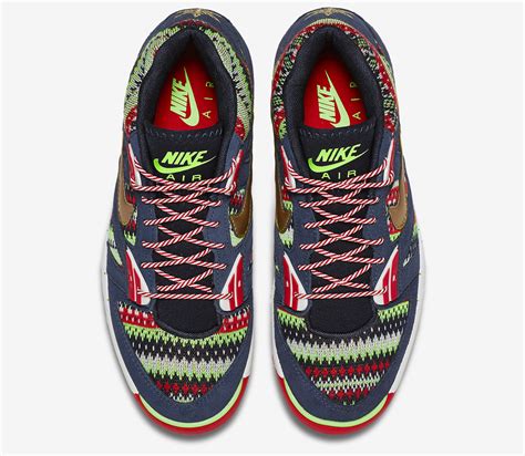 Nike Gets Ready for Christmas With Some Very Festive Sneakers | Sole Collector