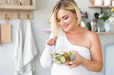 Moms Wajib Tahu Nih Ini Makanan Yang Wajib Dikonsumsi Untuk Ibu Yang