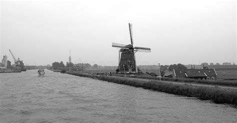 Dutch Windmills in Kinderdijk , a Famous Village in the Netherlands ...