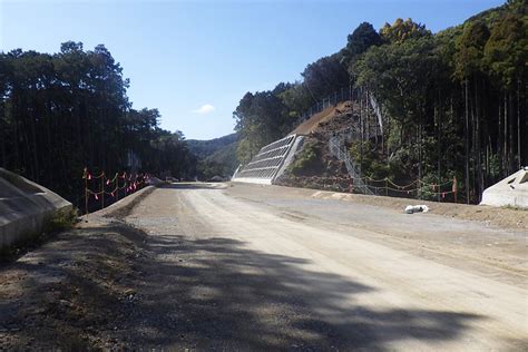 すさみ串本道路里野地区他整備工事 株式会社合同興業（ごうどうこうぎょう）