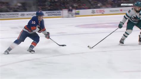 Sjs Nyi Gauthier Scores Goal Against Kaapo Kahkonen New York Islanders