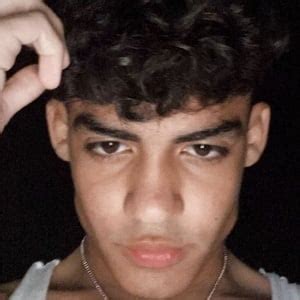 Alejandro Rosario - Age, Family, Bio | Famous Birthdays