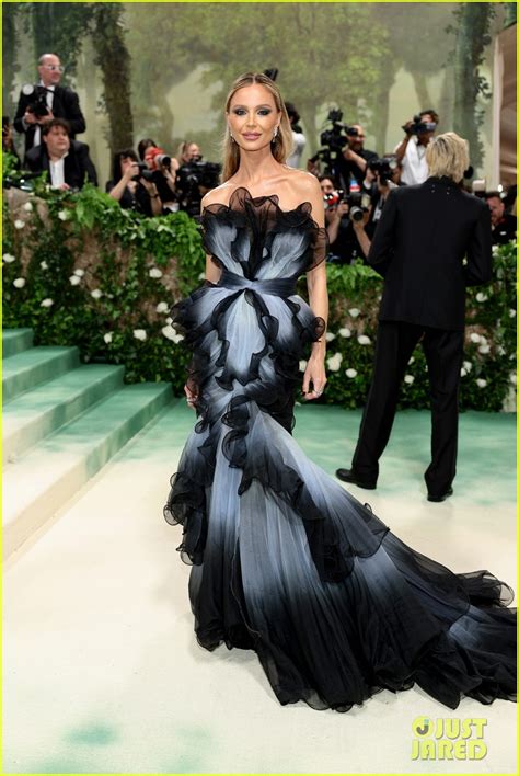 Adrien Brody Georgina Chapman Met Gala Gossip Rocks Too