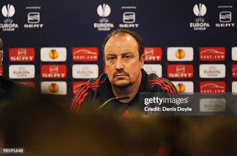 Rafael Benitez Liverpool Photos and Premium High Res Pictures - Getty ...