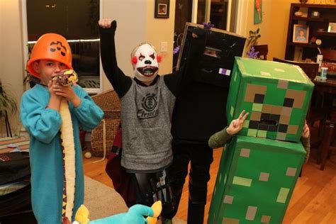 creeper costume | Creeper costume, Costumes, Creepers