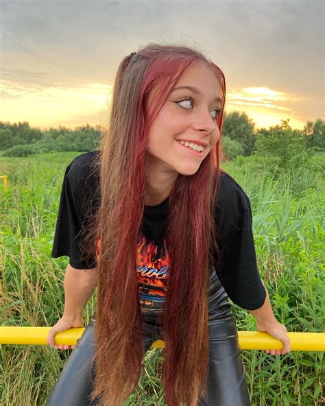 Maja Ciesielska | Wolicie wschody czy zachody słońca?☀️🌅 #runstarhike #