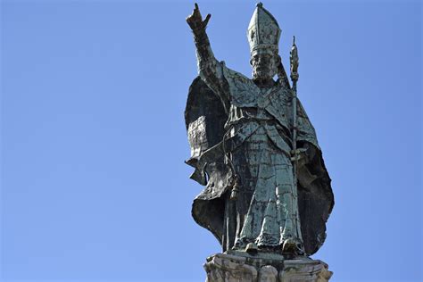 Lecce Statue Of St Oronzo Detail Polignano Pictures Italy In