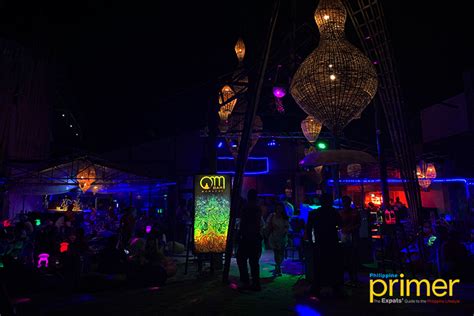 Experience The Boracay Nightlife With These Top Rated Bars Philippine