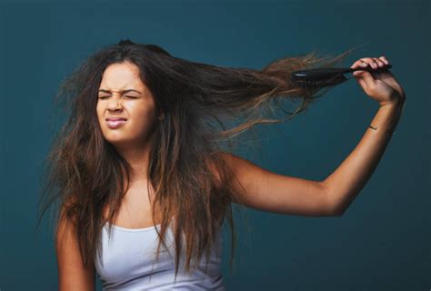 80 項pulling His Hair Out In Frustration照片檔、圖片和免版稅影像 Istock