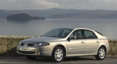 Renault Laguna Hatchback Opiniones Especificaciones