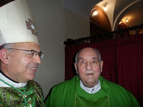 Festa A Vittorito Per I Cinquantanni Di Parroco Di Monsignor Mario D