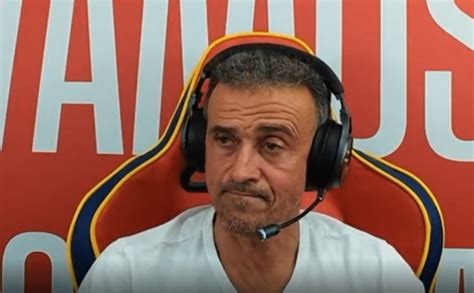 Luis Enrique debutó como streamer y postuló a Argentina como candidato