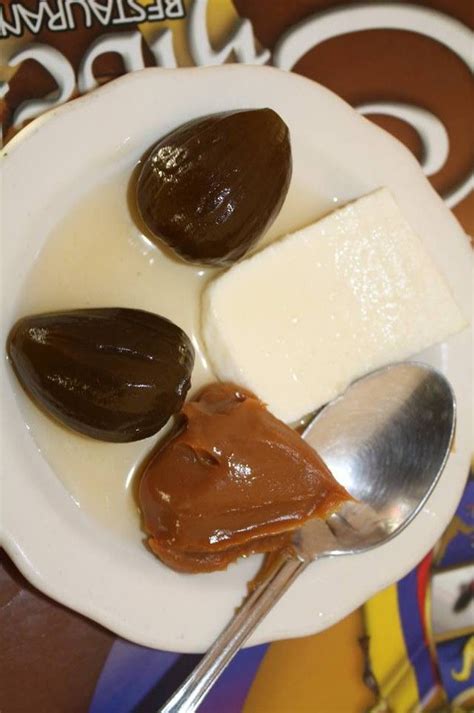 Postre Colombiano Brevas Con Arequipe Y Queso Colombia Comida