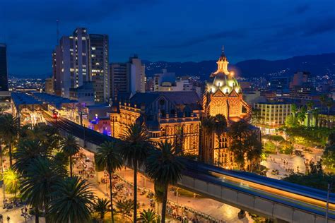 21 Top Destinations for Working Abroad, Fast Internet and Low Expenses