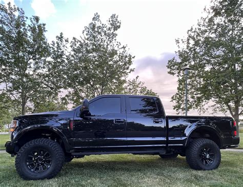 2022 Ford F-350 TREMOR CUSTOM – Famous Whip Sales