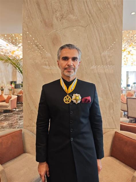 umar farooq zahoor awarded highest civilian honour  bringing