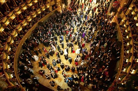 Be swept off your feet at the Opera Ball - Classical music in Vienna: a ...