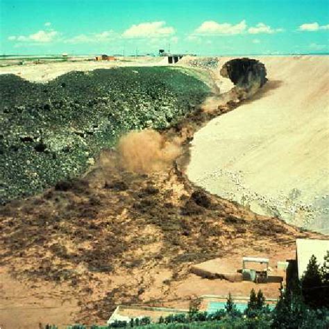 1a Failure Of Teton Dam Photo By Mrs Eunice Olson 5 June 1976