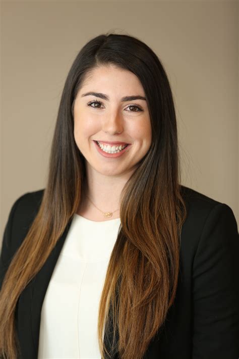 Taylor Rose – Medium