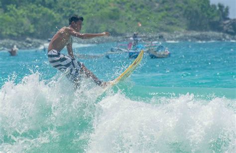 13 Spot Foto Pantai Senggigi LOMBOK BARAT (HTM, Rute, Jam Buka)