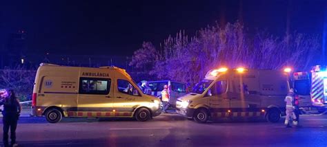 Dos Morts I Un Ferit Greu En Un Accident De Tr Nsit A L Entrada De