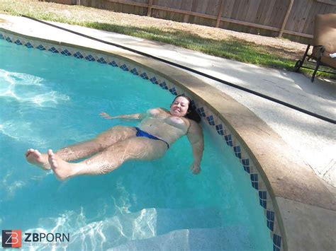 Bathing Suit Time ZB Porn