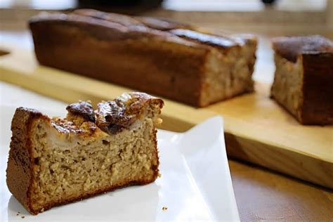 Bolo de aveia banana sem açúcar e sem farinha leve e saudável para