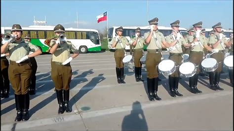 Practica Banda De Guerra Escuela De Carabineros De Chile Gran Parada