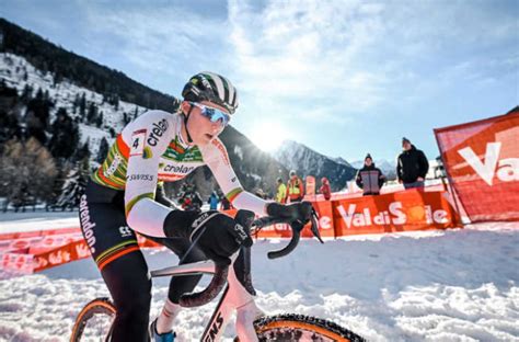 Coppa Del Mondo Sul Circuito Trentino Della Val Di Sole Domina