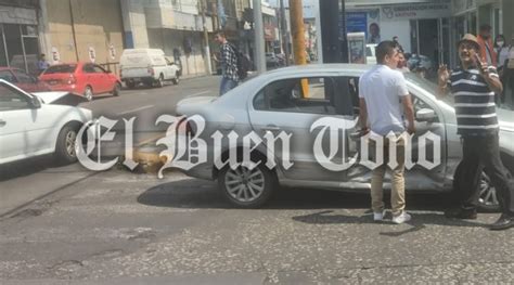 Se Impactan En La Colonia Centro El Buen Tono