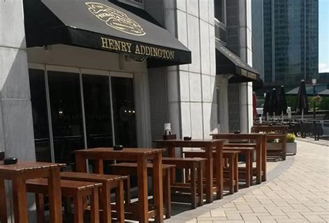 The Henry Addington Review Canary Wharf Pub With An Interesting