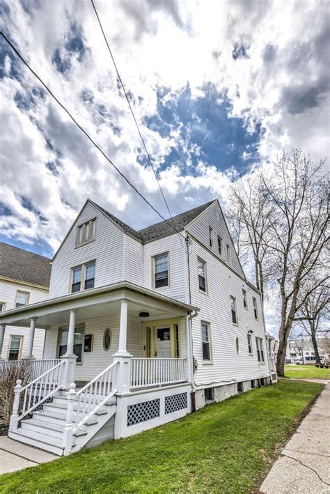 Residence Hall at The College of Saint Rose in Albany, NY. | Residence ...