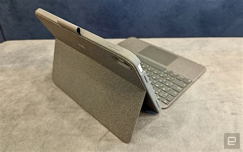 Combo Touch Slim Folio Ipad