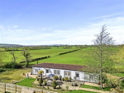 Green Lane Ringmer Lewes East 3 Bed Bungalow For Sale £625000