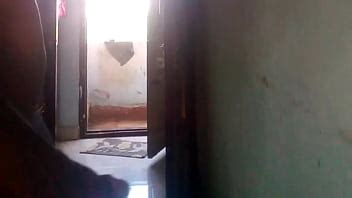 Mi masturbación ante mi sirvienta XVIDEOS