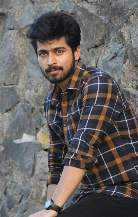 Pin By Kavya Mohan On Harish Kalyan Handsome Indian Men Kalyan Cute