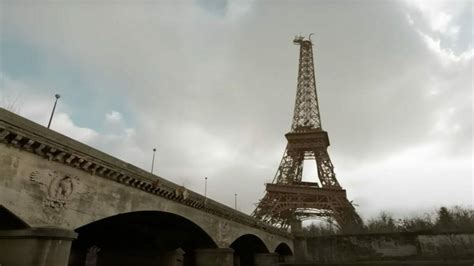 Le spin off de The Walking Dead dépeint un Paris en ruine dans son