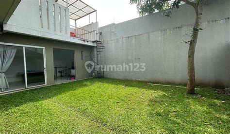 Rumah Bagus Unfurnished Shm Di Kota Baru Parahyangan Tatar Mayang Sunda