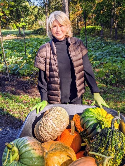 MARTHA STEWART SHOWCASES FALL GARDENING, HOME PROJECTS AND HOLIDAY ...