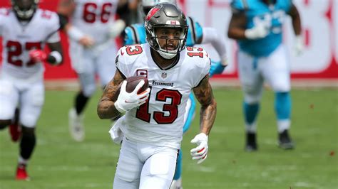 Watch Mike Evans With The Flip Into The End Zone As Bucs Pour More