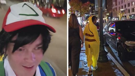 Un maître dresseur de Pokémon attrape un Pikachu à Boston