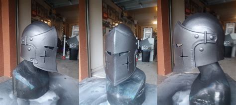 New Warden Cosplay : r/forhonor