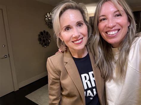 Public reaction to the latest interview with Gwen Yeargain is split 4